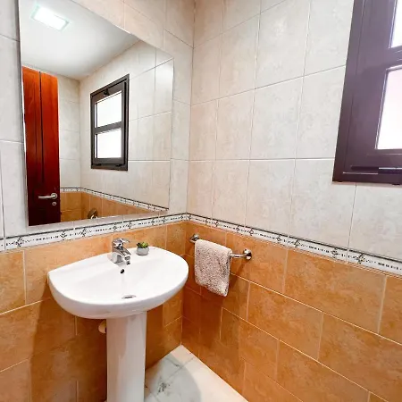 Tarabilla With Private Pool & Ocean Views فيلة