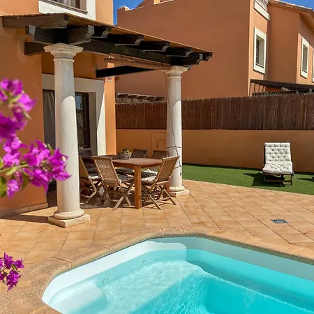 فيلة Tarabilla With Private Pool & Ocean Views *