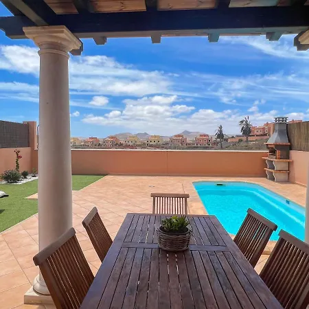 וילה Tarabilla With Private Pool & Ocean Views *