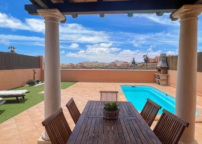 Villa Tarabilla With Private Pool & Ocean Views *